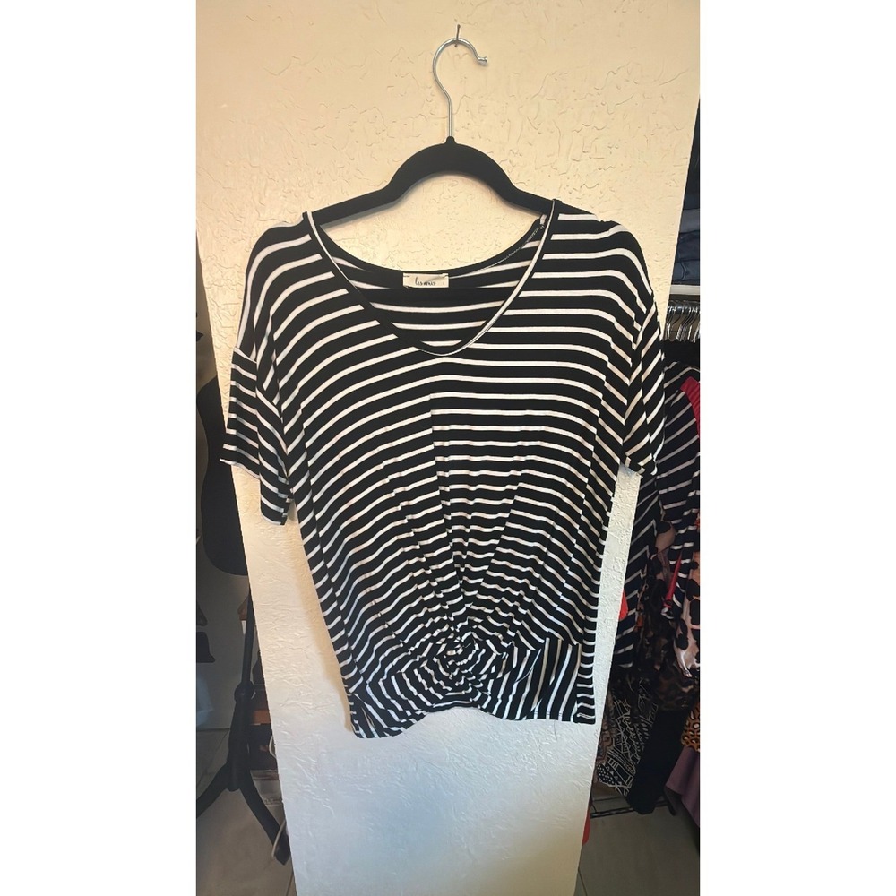 Black and white striped short sleeve blouse size large knotted detailed front
